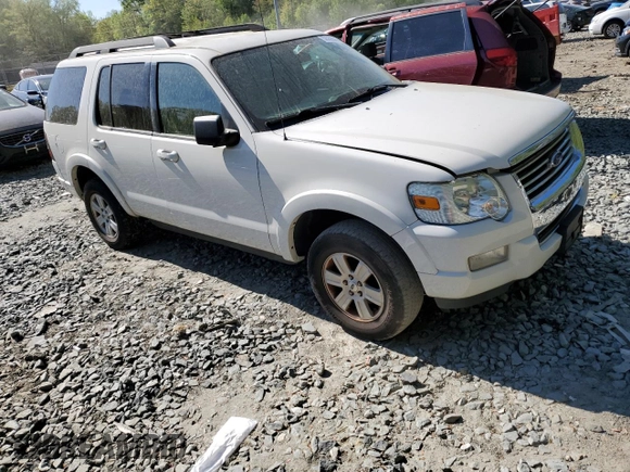2010 Ford Explorer XLT with VIN 1FMEU6DE0AUA22296, listed as a Copart auction lot 52039044 with 147,132 mi miles and Clean Title. Bid and sale history available at carsss.com. Image 4.