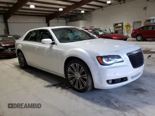 2013 Chrysler 300 with VIN 2C3CCABG7DH682756, listed as a Copart auction lot 48942725 with 136,833 mi miles and Salvage Title. Bid and sale history available at carsss.com. Image 4.
