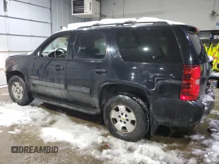 2010 Chevrolet Tahoe LT z VIN 1GNUKBE03AR186637, wystawiony jako Copart lot #44437825 z przebiegiem 223 361 mil mil oraz Szkoda całkowita • Salvage title. Historia ofert i sprzedaży dostępna na DreamBid. Obrazek 2.