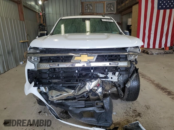2023 Chevrolet Silverado 1500 LT with VIN 1GCUDDED8PZ259317, listed as a Copart auction lot 51103695 with 17,050 mi miles and Salvage Title. Bid and sale history available at carsss.com. Image 5.
