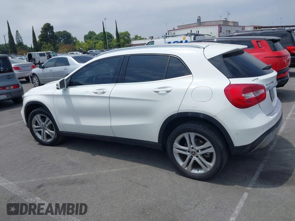 2018 Mercedes-Benz GLA 250 z VIN WDCTG4EBXJJ479396, wystawiony jako IAAI lot #42432247 z przebiegiem 83 856 mil mil oraz . Historia ofert i sprzedaży dostępna na DreamBid. Obrazek 14.