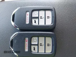 2020 Honda Pilot EX z VIN 5FNYF6H36LB057201, wystawiony jako IAAI lot #41838876 z przebiegiem 53 844 mil mil oraz . Historia ofert i sprzedaży dostępna na DreamBid. Obrazek 11.