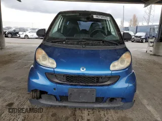 2008 Smart fortwo Pure z VIN WMEEJ31X98K106240, wystawiony jako Copart lot #46756535 z przebiegiem 113 587 mil mil oraz Szkody całkowita. Historia ofert i sprzedaży dostępna na DreamBid. Obrazek 5.