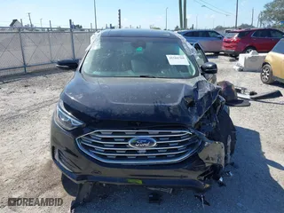 2019 Ford Edge Titanium with VIN 2FMPK3K95KBC57853, listed as a IAAI auction lot 41584769 with 52,932 mi miles. Bid and sale history available at carsss.com. Image 12.