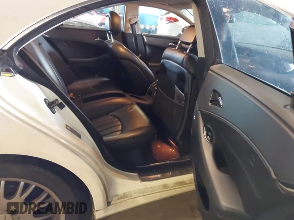 2006 Mercedes-Benz CLS 500 with VIN WDDDJ75X96A030135, listed as a IAAI auction lot 42340677 with 193,693 mi miles and . Bid and sale history available at DreamBid. Image 8.
