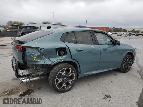2024 BMW X2 M35i with VIN WBX83GM09R5Y61810, listed as a Copart auction lot 45999675 with 7,732 mi miles and Salvage Title. Bid and sale history available at carsss.com. Image 3.