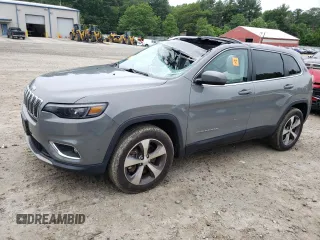 2021 Jeep Cherokee Limited z VIN 1C4PJMDX5MD105237, wystawiony jako Copart lot #61389155 z przebiegiem 55 173 mil mil oraz Szkoda całkowita • Salvage title. Historia ofert i sprzedaży dostępna na DreamBid. Obrazek 1.