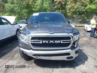 2021 Ram 1500 Big Horn z VIN 1C6RREFM5MN813578, wystawiony jako IAAI lot #42066531 z przebiegiem 77 207 mil mil oraz . Historia ofert i sprzedaży dostępna na DreamBid. Obrazek 11.