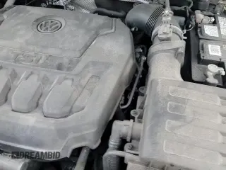 2020 Volkswagen Tiguan SE с VIN 3VV3B7AX0LM086991, выставлен на аукционе Copart как лот 67039875 с пробегом 92 931 миль миль и Списание • Salvage title. История ставок и продаж доступна на DreamBid. Изображение 16.