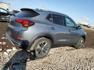 2020 Buick Encore GX Essence с VIN KL4MMFSL8LB120101, выставлен на аукционе Copart как лот 48855995 с пробегом 56 913 миль миль и Списание • Salvage title. История ставок и продаж доступна на DreamBid. Изображение 3.