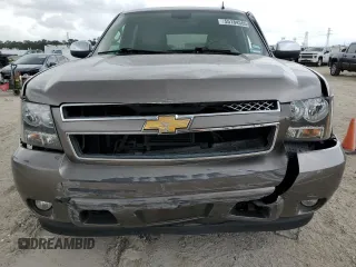 2012 Chevrolet Tahoe LTZ z VIN 1GNSCCE02CR259655, wystawiony jako Copart lot #55184505 z przebiegiem 199 189 mil mil oraz Szkoda całkowita • Salvage title. Historia ofert i sprzedaży dostępna na DreamBid. Obrazek 5.