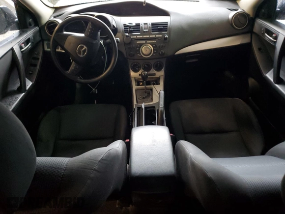 2011 Mazda 3 i Touring z VIN JM1BL1VF1B1436887, wystawiony jako Copart lot #45848185 z przebiegiem Nie podano mil oraz Szkoda całkowita • Salvage title. Historia ofert i sprzedaży dostępna na DreamBid. Obrazek 8.