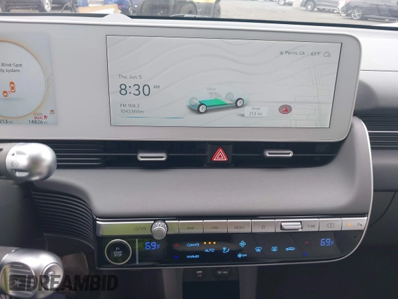 2024 Hyundai Ioniq 5 Limited with VIN KM8KRDDF3RU251679, listed as a IAAI auction lot 42408641 with 14,826 mi miles and . Bid and sale history available at DreamBid. Image 18.