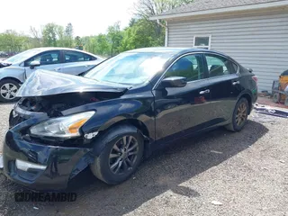 2015 Nissan Altima SV z VIN 1N4AL3AP2FC585914, wystawiony jako IAAI lot #42200459 z przebiegiem 174 706 mil mil oraz . Historia ofert i sprzedaży dostępna na DreamBid. Obrazek 2.