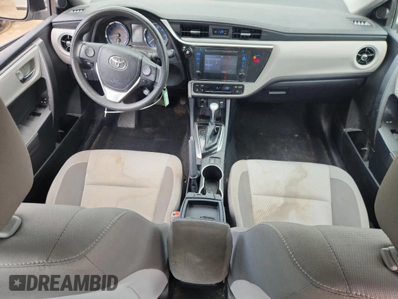 2019 Toyota Corolla L z VIN 2T1BURHE6KC200231, wystawiony jako Copart lot #57794735 z przebiegiem 45 557 mil mil oraz Szkody całkowita. Historia ofert i sprzedaży dostępna na DreamBid. Obrazek 8.