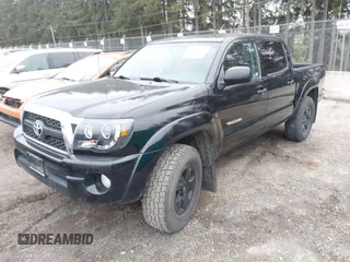 2011 Toyota Tacoma with VIN 3TMLU4EN1BM070300, listed as a IAAI auction lot 41710119 with 199,099 mi miles and . Bid and sale history available at DreamBid. Image 18.