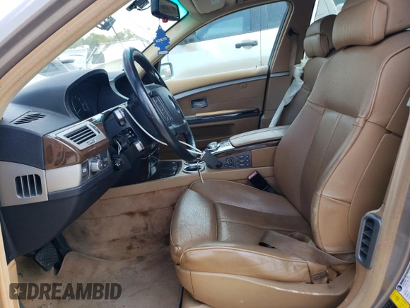 2006 BMW 7 Series 750Li with VIN WBAHN83566DT29200, listed as a Copart auction lot 69938814 with 197,367 mi miles and Clean Title. Bid and sale history available at carsss.com. Image 7.