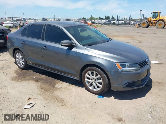 2011 Volkswagen Jetta SE with VIN 3VWDZ7AJ6BM392678, listed as a IAAI auction lot 42828544 with 128,706 mi miles and . Bid and sale history available at DreamBid. Image 1.