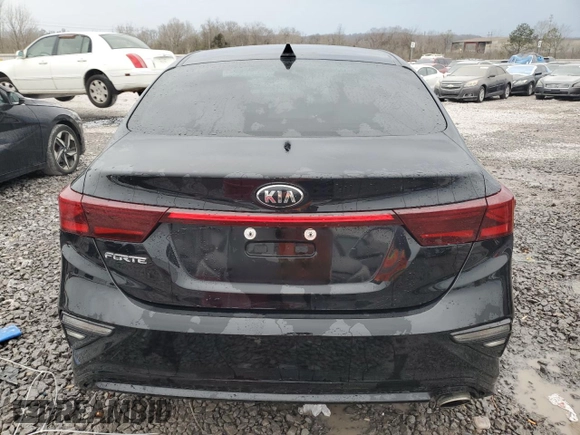 2021 Kia Forte LXS with VIN 3KPF24AD0ME382928, listed as a Copart auction lot 47547905 with 82,309 mi miles and Salvage Title. Bid and sale history available at carsss.com. Image 6.
