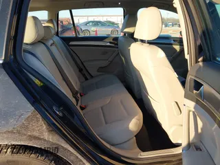 2015 Volkswagen Golf SportWagen TDI SE with VIN 3VWCA7AU0FM508329, listed as a IAAI auction lot 41406682 with 91,878 mi miles. Bid and sale history available at carsss.com. Image 8.