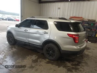 2013 Ford Explorer XLT z VIN 1FM5K8D81DGB63666, wystawiony jako IAAI lot #42211087 z przebiegiem 224 472 mil mil oraz . Historia ofert i sprzedaży dostępna na DreamBid. Obrazek 3.