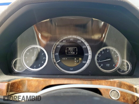 2012 Mercedes-Benz E 350 Luxury with VIN WDDHF5KB0CA642851, listed as a Copart auction lot 61457885 with 117,036 mi miles and Salvage title. Bid and sale history available at DreamBid. Image 9.