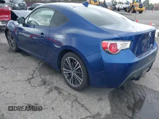 2015 Scion FR-S z VIN JF1ZNAA11F8709669, wystawiony jako IAAI lot #41794094 z przebiegiem 109 940 mil mil oraz . Historia ofert i sprzedaży dostępna na DreamBid. Obrazek 3.