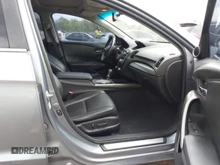 2013 Acura RDX with VIN 5J8TB3H31DL013840, listed as a IAAI auction lot 42027621 with 135,201 mi miles and . Bid and sale history available at carsss.com. Image 5.