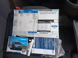 2019 Ford Transit z VIN 1FTBW2XG5KKB23337, wystawiony jako IAAI lot #42846883 z przebiegiem 65 369 mil mil oraz . Historia ofert i sprzedaży dostępna na DreamBid. Obrazek 17.