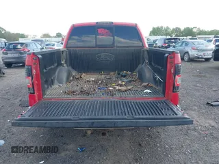2005 Ford F-150 XLT with VIN 1FTPW12585KE04249, listed as a IAAI auction lot 41983950 with 212,289 mi miles. Bid and sale history available at carsss.com. Image 17.