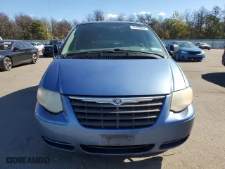 2007 Chrysler Town & Country LWB LX with VIN 2A4GP44R67R170187, listed as a Copart auction lot 74459034 with 135,221 mi miles and Salvage Title. Bid and sale history available at carsss.com. Image 5.