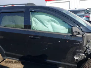 2020 Dodge Journey SE Value with VIN 3C4PDCABXLT259462, listed as a IAAI auction lot 41330782 with 67,380 mi miles and . Bid and sale history available at carsss.com. Image 14.