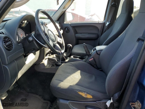 2004 Jeep Liberty Sport with VIN 1J4GL48K04W213207, listed as a Copart auction lot 49675305 with 214,554 mi miles and Salvage Title. Bid and sale history available at carsss.com. Image 7.