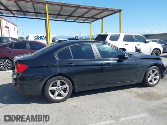 2013 BMW 3 Series 328i with VIN WBA3C1C59DF443846, listed as a IAAI auction lot 41932475 with 88,721 mi miles. Bid and sale history available at carsss.com. Image 12.