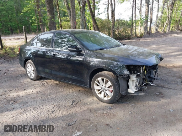 2015 Volkswagen Jetta SE z VIN 3VWD07AJ1FM277499, wystawiony jako IAAI lot #42085122 z przebiegiem 122 754 mil mil oraz . Historia ofert i sprzedaży dostępna na DreamBid. Obrazek 1.