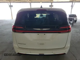 2023 Chrysler Pacifica Touring L z VIN 2C4RC1BG5PR532391, wystawiony jako Copart lot #52255425 z przebiegiem 49 069 mil mil oraz Nie do naprawy • Non repairable. Historia ofert i sprzedaży dostępna na DreamBid. Obrazek 6.