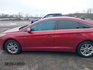 2016 Hyundai Sonata SE with VIN 5NPE24AF5GH273149, listed as a IAAI auction lot 41921543 with 168,762 mi miles and . Bid and sale history available at carsss.com. Image 15.