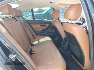 2015 BMW 3 Series 328i xDrive с VIN WBA3B5C57FF962469, выставлен на аукционе Copart как лот 62166575 с пробегом 129 861 миль миль и Списание • Salvage title. История ставок и продаж доступна на DreamBid. Изображение 10.