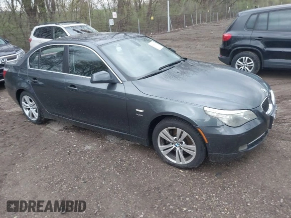 2010 BMW 5 Series 528i xDrive with VIN WBANV1C58AC389360, listed as a IAAI auction lot 41947472 with 109,666 mi miles and . Bid and sale history available at carsss.com. Image 1.
