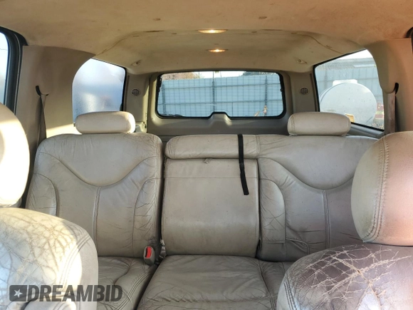 2001 GMC Yukon XL SLT with VIN 3GKEC16T91G260306, listed as a Copart auction lot 85758304 with 358,012 mi miles and Clean Title. Bid and sale history available at carsss.com. Image 10.