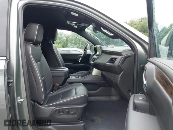 2023 Chevrolet Suburban Premier with VIN 1GNSKFKD4PR362478, listed as a IAAI auction lot 42824056 with Not provided miles and . Bid and sale history available at DreamBid. Image 5.