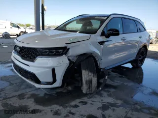 2021 Kia Sorento SX with VIN 5XYRK4LF7MG037085, listed as a Copart auction lot 48040225 with 62,293 mi miles and Non Repairable. Bid and sale history available at carsss.com. Image 1.