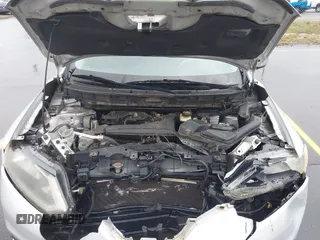 2015 Nissan Rogue SV with VIN KNMAT2MTXFP557333, listed as a IAAI auction lot 41967505 with 238,319 mi miles. Bid and sale history available at carsss.com. Image 10.