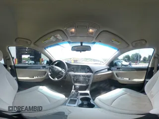 2016 Hyundai Sonata SE z VIN 5NPE24AF6GH276416, wystawiony jako IAAI lot #42483029 z przebiegiem 91 631 mil mil oraz . Historia ofert i sprzedaży dostępna na DreamBid. Obrazek 18.