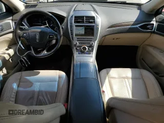 2017 Lincoln MKZ Hybrid Reserve with VIN 3LN6L5MU8HR611221, listed as a Copart auction lot 63391735 with 154,584 mi miles and Clean title. Bid and sale history available at DreamBid. Image 8.