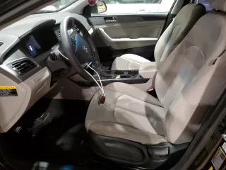 2016 Hyundai Sonata Hybrid SE with VIN KMHE24L11GA036923, listed as a Copart auction lot 40149594 with 125,144 mi miles. Bid and sale history available at carsss.com. Image 7.