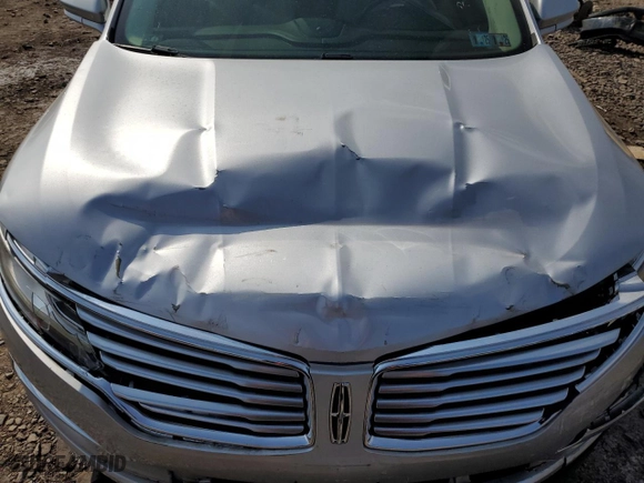 2017 Lincoln MKC Premiere with VIN 5LMCJ1D90HUL61234, listed as a Copart auction lot 47566845 with 101,260 mi miles and Salvage Title. Bid and sale history available at carsss.com. Image 14.