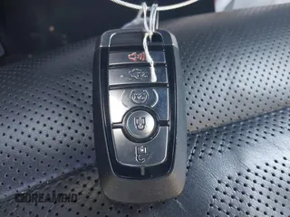 2018 Ford Mustang EcoBoost Premium with VIN 1FATP8UH9J5167426, listed as a IAAI auction lot 42207821 with 19,980 mi miles and . Bid and sale history available at DreamBid. Image 11.
