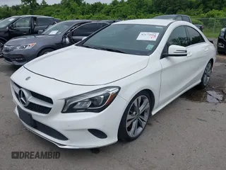 2019 Mercedes-Benz CLA 250 с VIN WDDSJ4EB0KN749822, выставлен на аукционе IAAI как лот 42172662 с пробегом 74 783 миль миль и . История ставок и продаж доступна на DreamBid. Изображение 17.