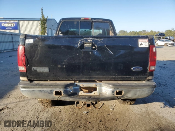 1999 Ford Super Duty F-250 XL with VIN 1FTNW21S4XEE54748, listed as a Copart auction lot 41395325 with 298,200 mi miles and Salvage Title. Bid and sale history available at carsss.com. Image 6.